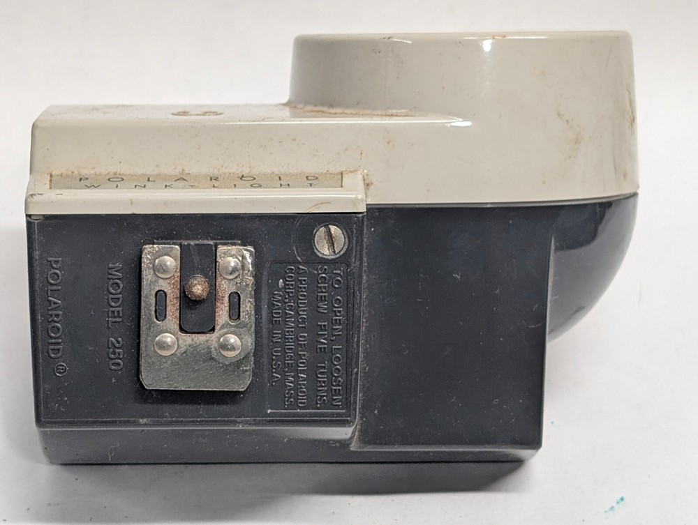 Vintage POLAROID Wink-Light Model 250 Flash Attachment Accessory