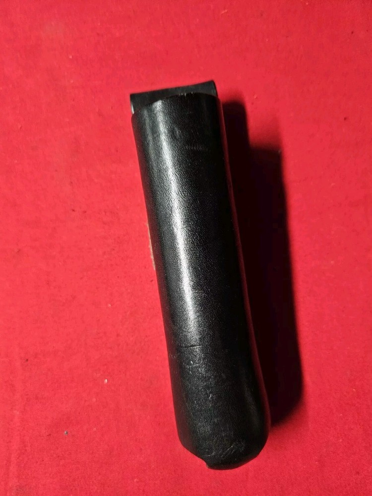 Police Black Flashlight Pouch. Casco Int'L USA.