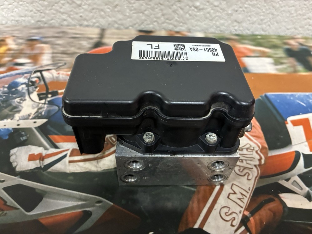 09-13 Harley Electra Glide FLHTCUI ABS Pump Anti Lock Brake Module Control Unit