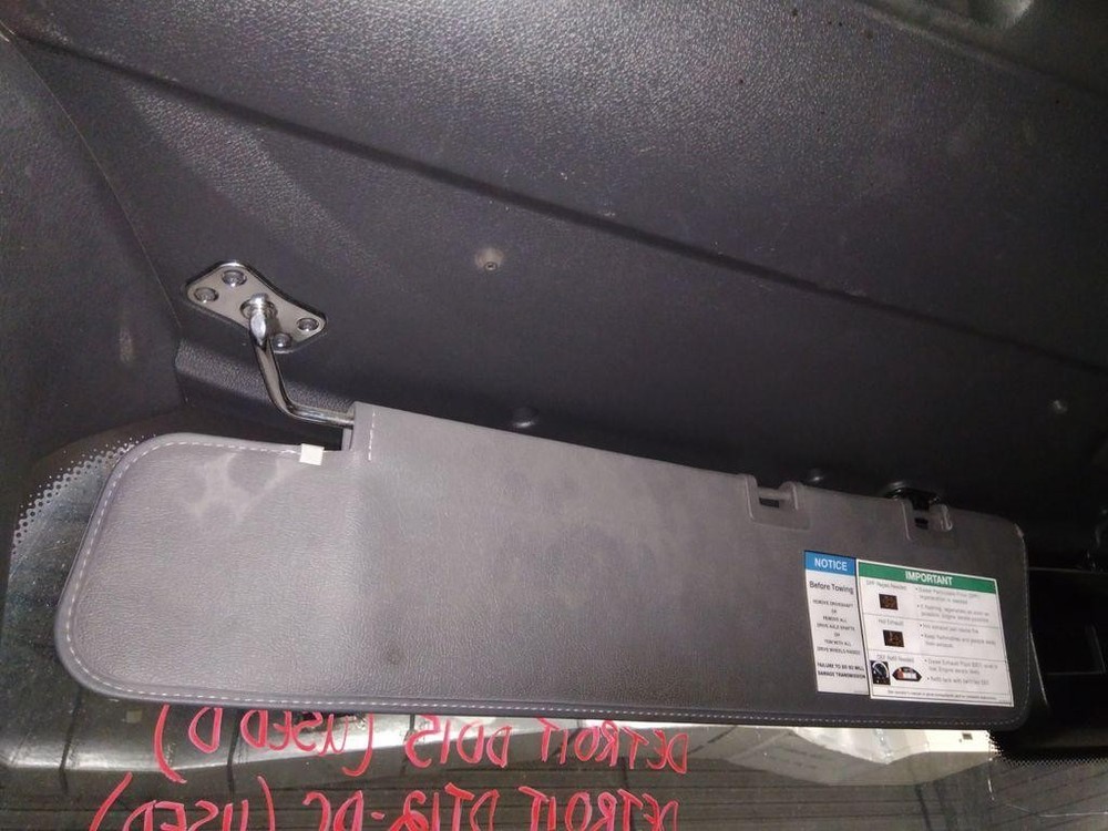 Replaces 2022 FREIGHTLINER CASCADIA 126 INTERIOR SUN VISOR ,  MD