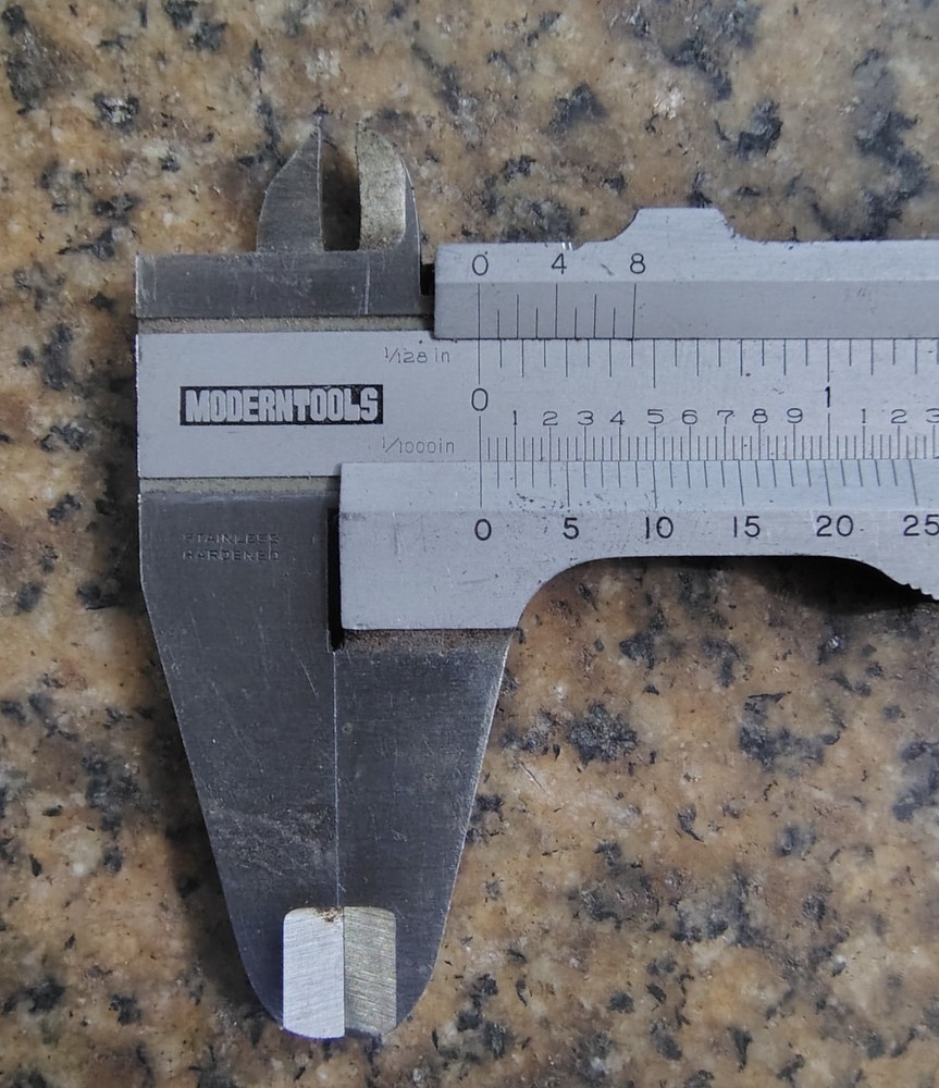 🗽 MODERN TOOLS 7" VERNIER CALIPER