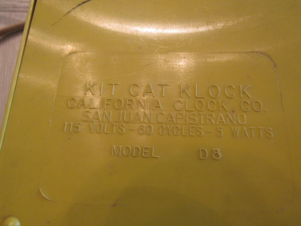 Antique Kit Cat Clock Electric Yellow