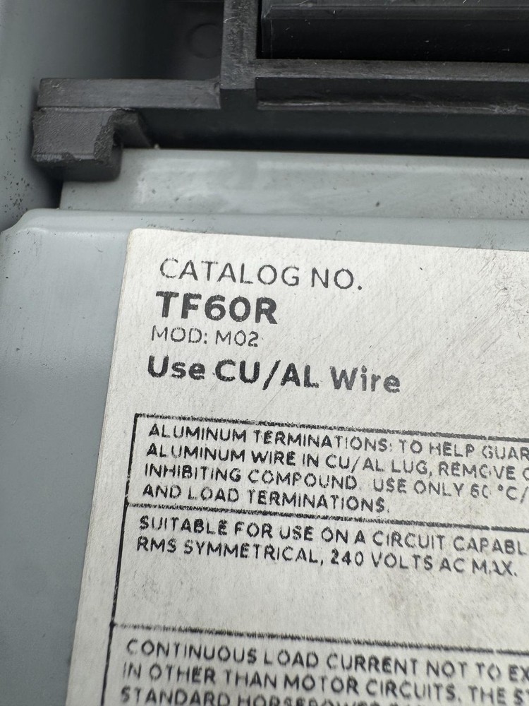 General Electric Pullout Disconnect Model No. TF60R 60 AMP 240 Volt Rainproof