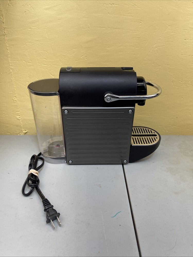 Nespresso Pixie C61 Espresso/Coffee Maker/Machine Black Cleaned/Tested