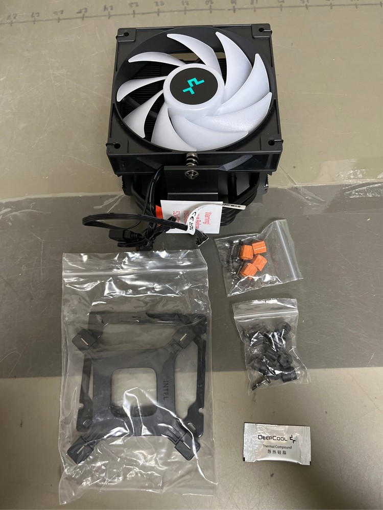 DeepCool AG400 BK ARGB 1