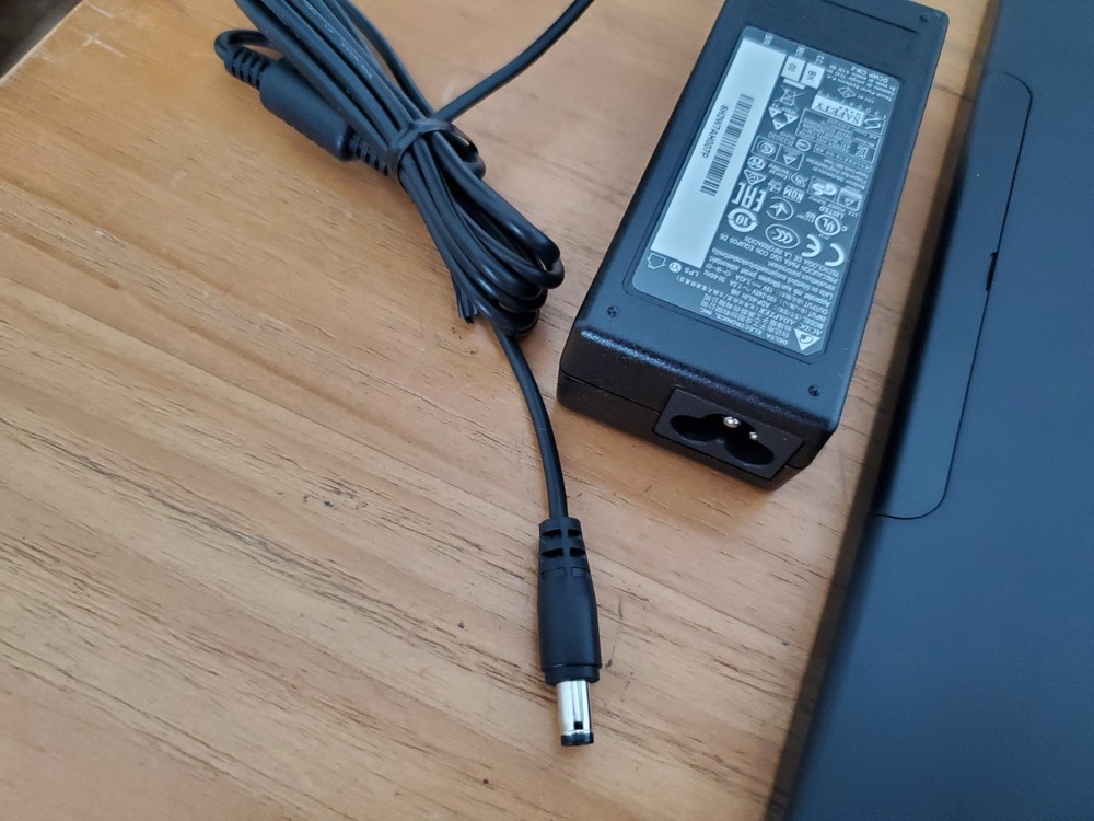 ELO 15" I-Series 5.0 AiO Android 14 Touchscreen Tablet Computer - E540294