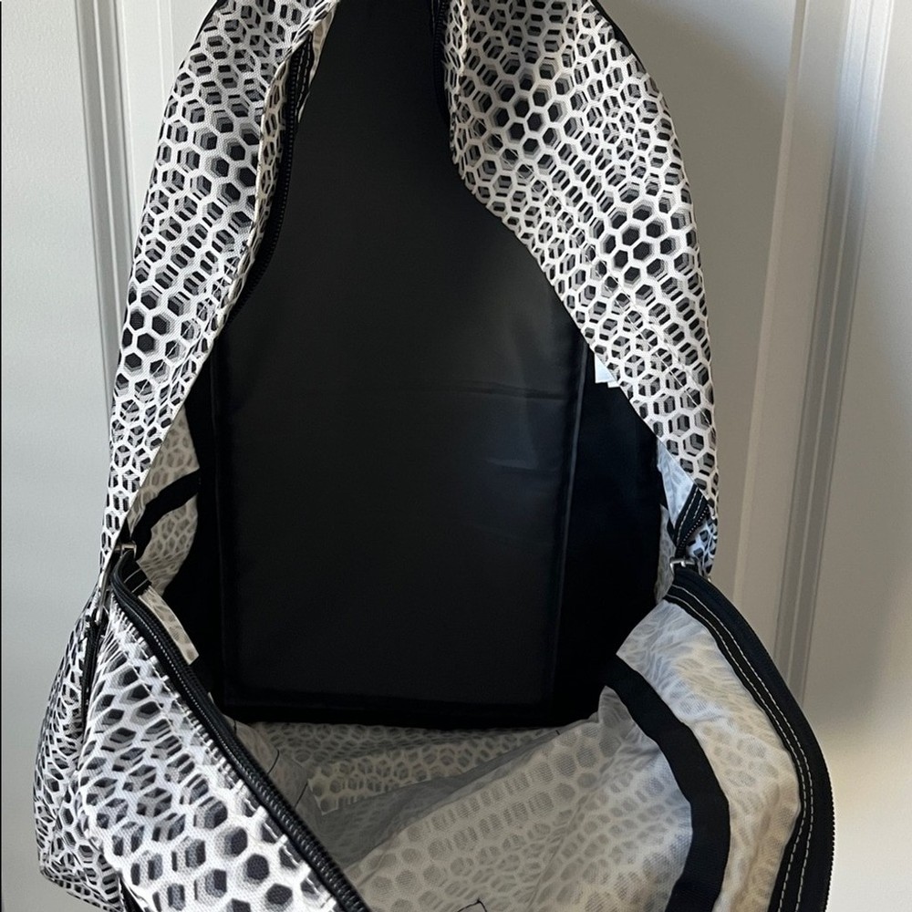 EUC Jansport Monochrome Textured Backpack - Black, Grey & White