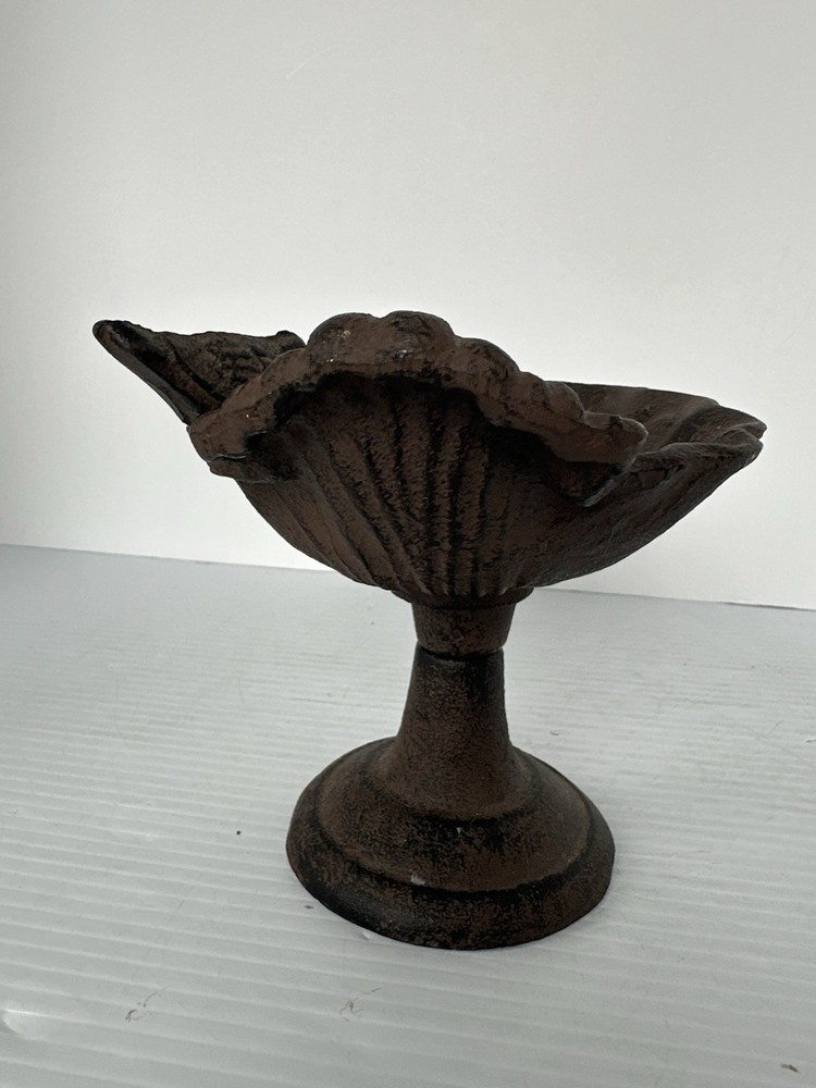 Cast Iron small Table Top Bird Feeder or Bath Shell Vintage 6”
