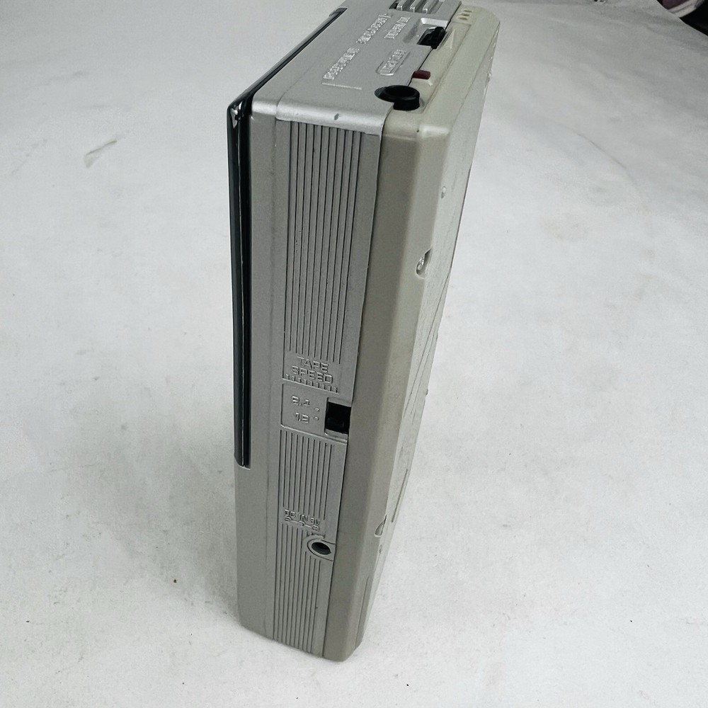 Panasonic RN-111 VAS Microcassette Voice Activated Recorder Silver Black 9B
