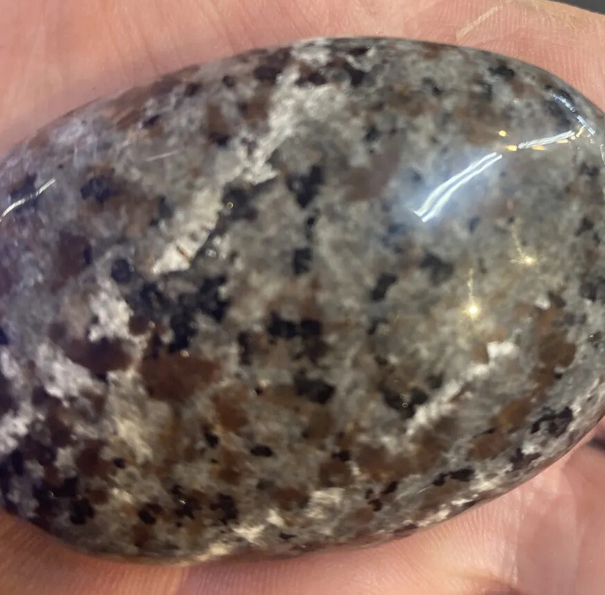 yooperlite palm stone