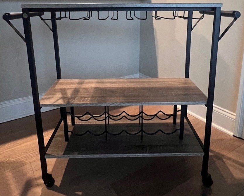 Modern Bar Cart with Multiple Shelves (Excellent Condition)