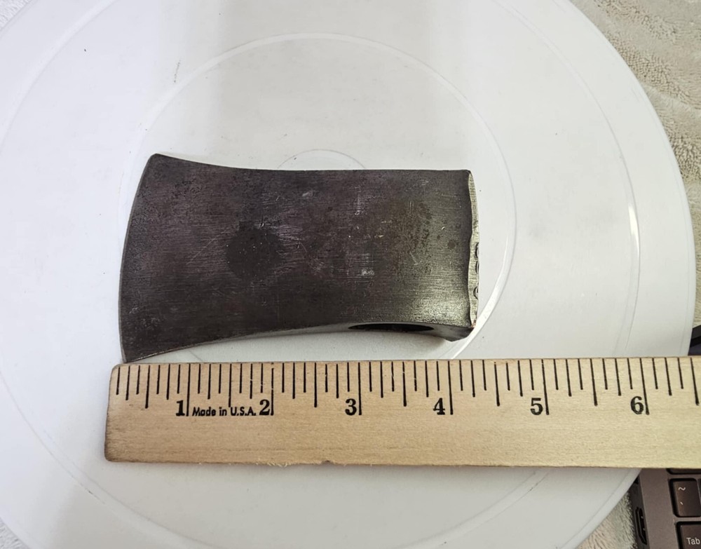 Vtg Rustic Single Bit Axe Head Tool -413g - A17