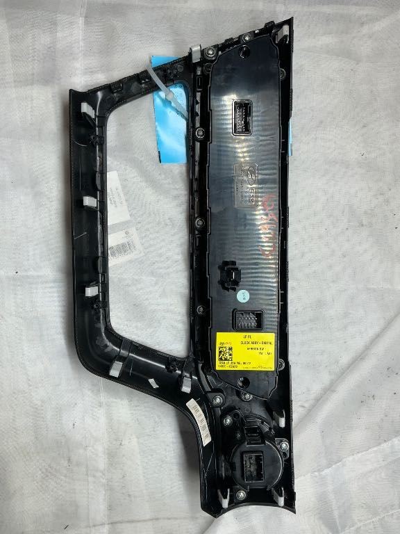 Info-GPS-TV Screen Control Panel And Clock US Built Fits 18-19 SONATA 468725