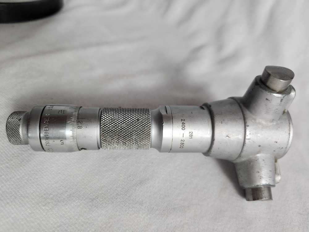 Brown & Sharpe Internal Bore Micrometer Range 2.400"- 2.800” - Model 281 W/ring