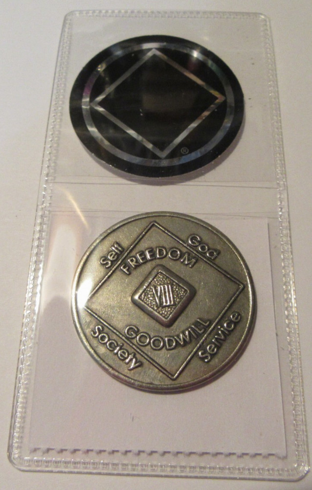 Narcotics Anonymous Medallion NA 8 Year Token Chip Coin Clean