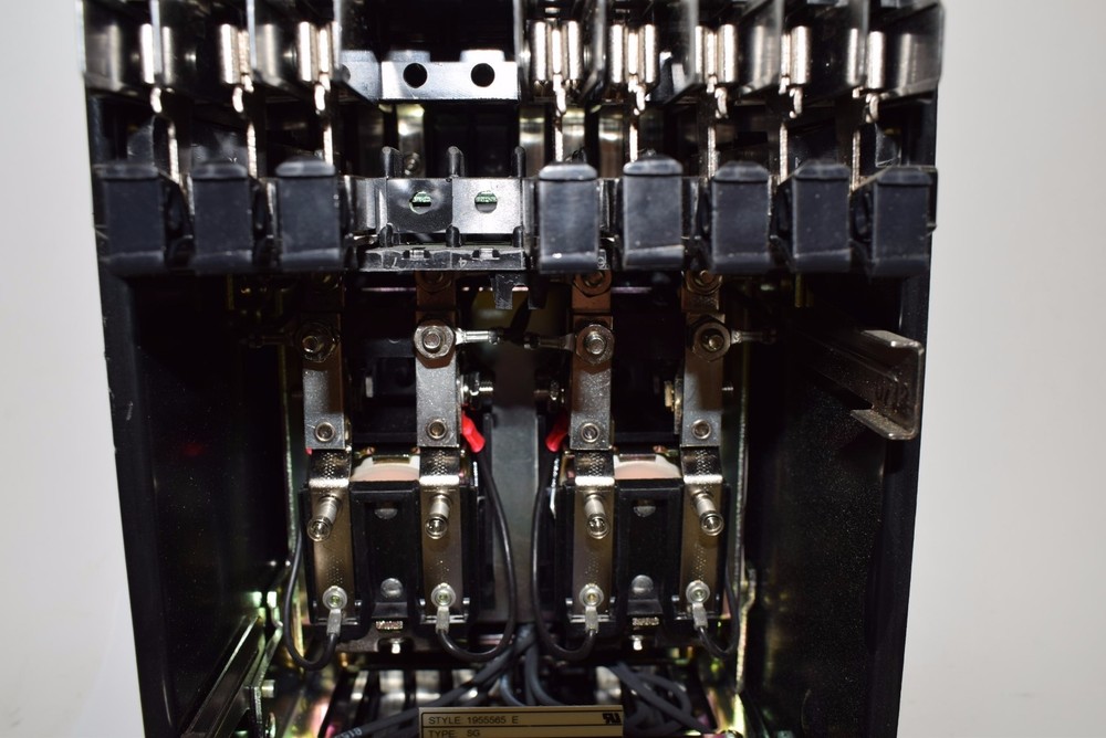 ABB SG Auxiliary Current Relay, 1955565-E 62.5 VDC Missing Front Cover