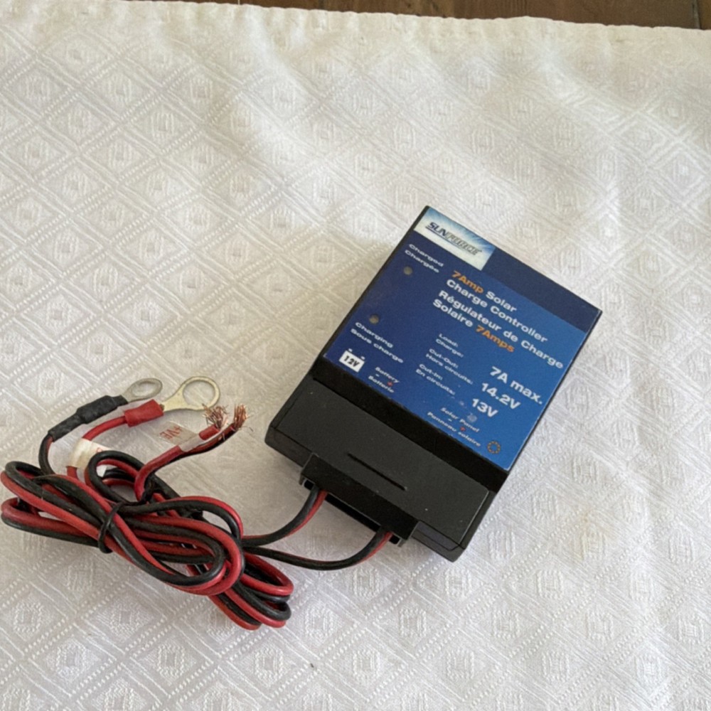 Sunforce 7Amp Solar Charge Controller 12V 7A Automatic Voltage Detection