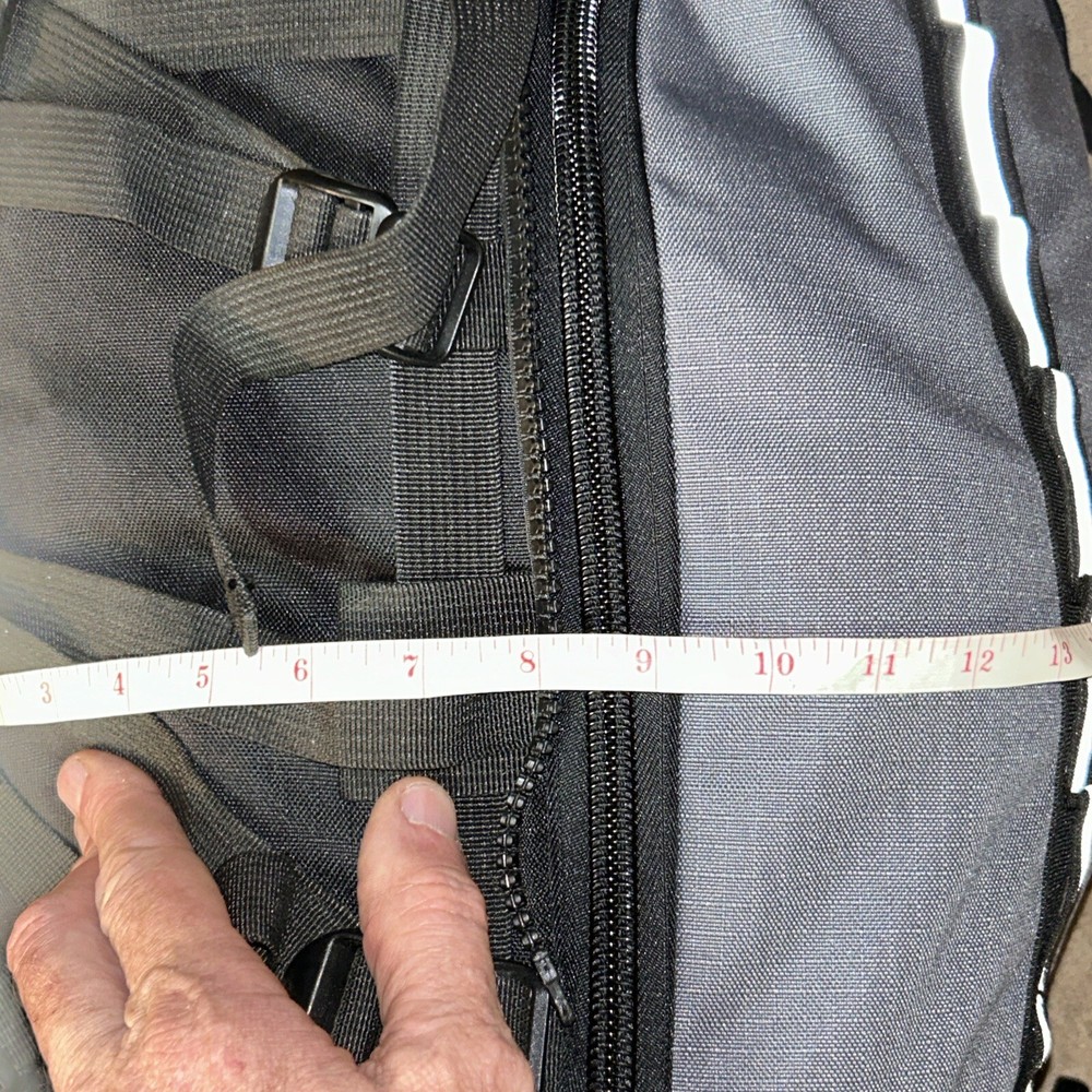 Outlander Extreme 80 Internal Frame Backpack W Attached Day Pack GUC