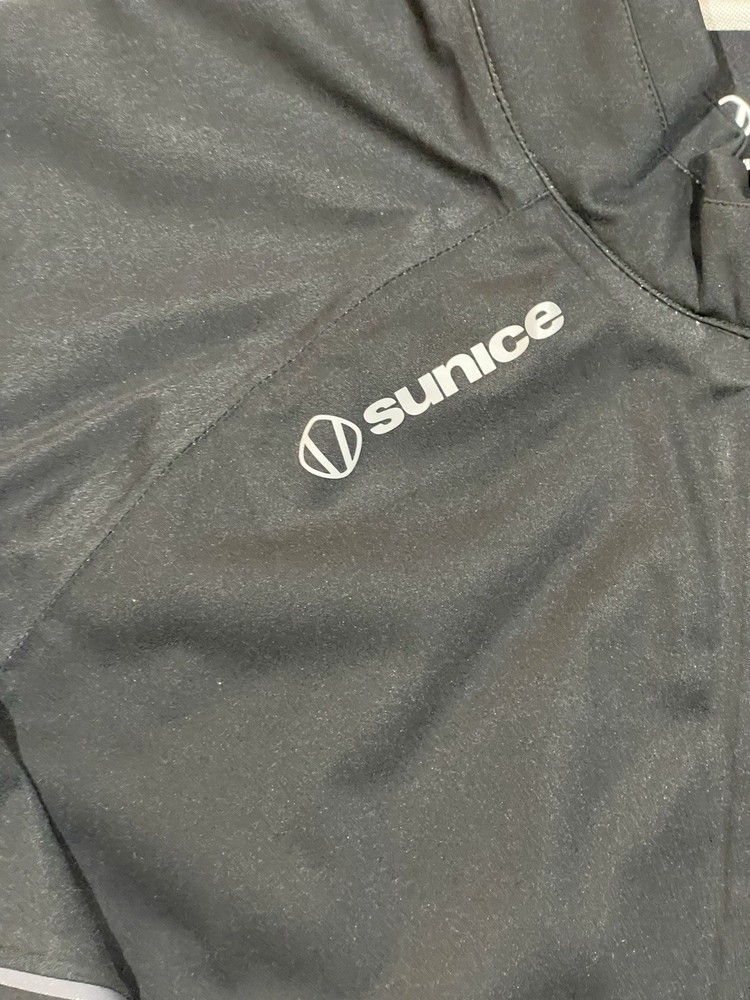 Sunice Pebble Beach Waterproof Lightweight Jacket - Medium