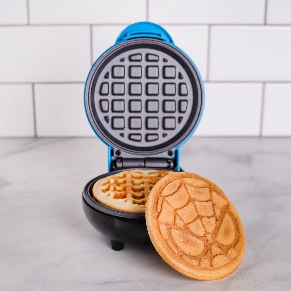 Marvel Spider-Man Mini Waffle Maker - Marvel Kitchen Appliance