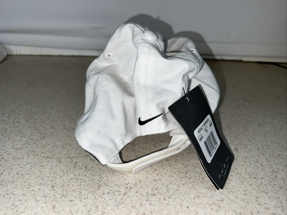 Nike Golf Schools & Junior Camps White Hat NWT