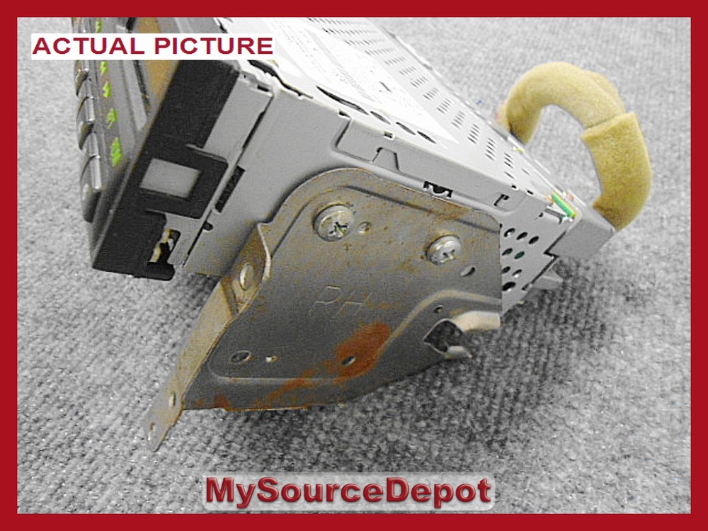 2000,2001,MIRAGE,CD/CD CHANGER CONTROL