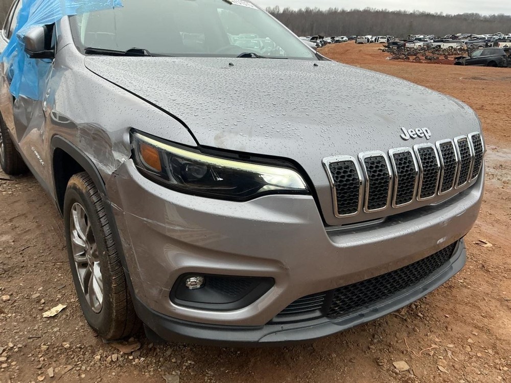 CHEROKEE 2019 Glove Box 4935529