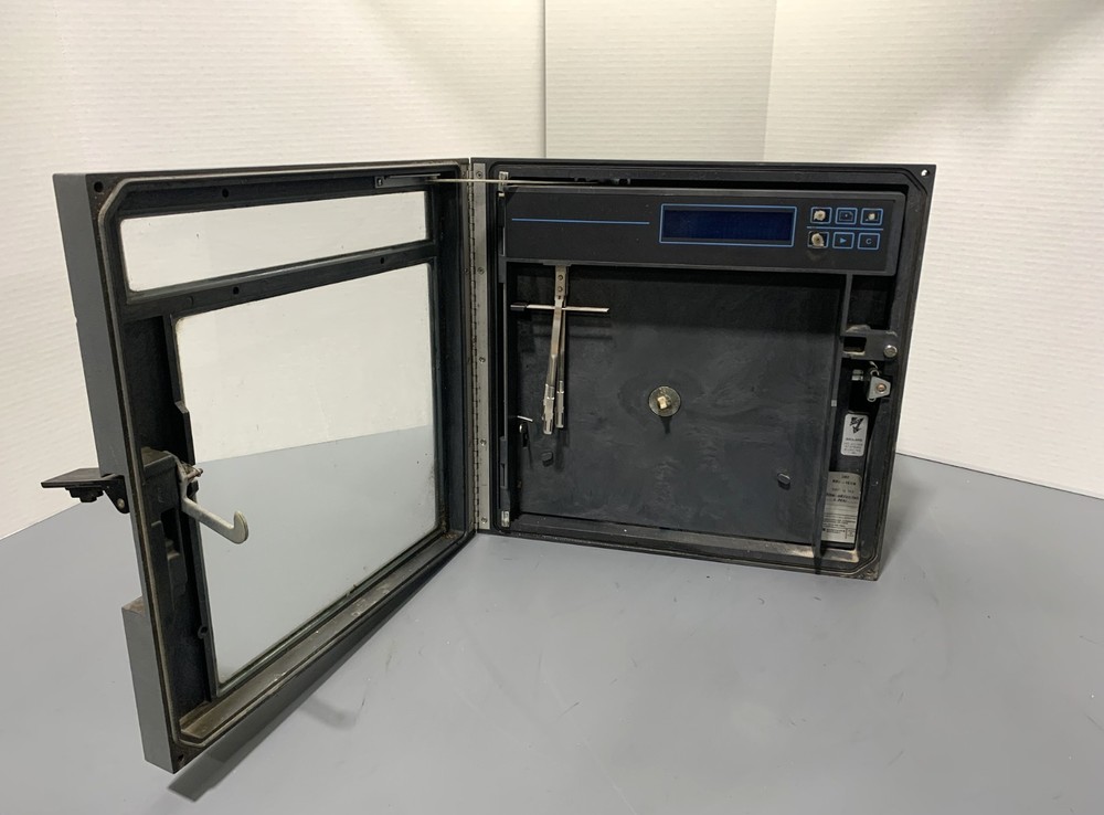 Eurotherm Chessell 392 Circular Chart Recorder Untested