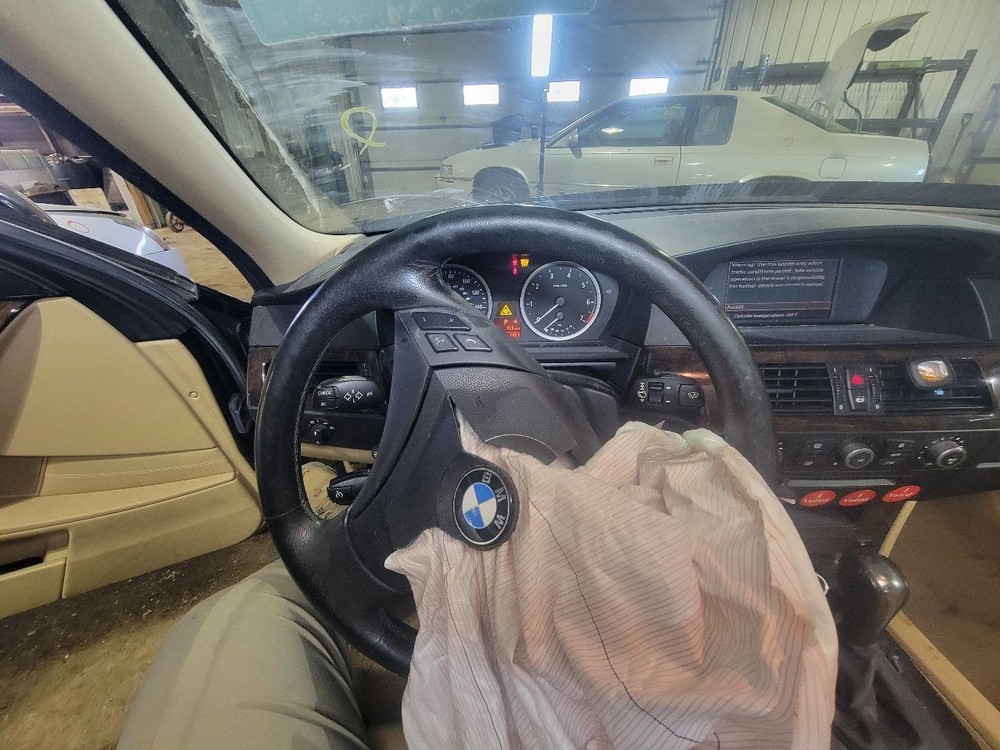 525I 2005 GAS PEDAL ONLY 2062862