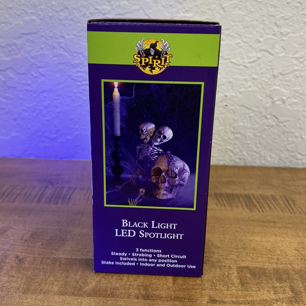 Black Light LED Spotlight Spirit Halloween 3 Function With Box