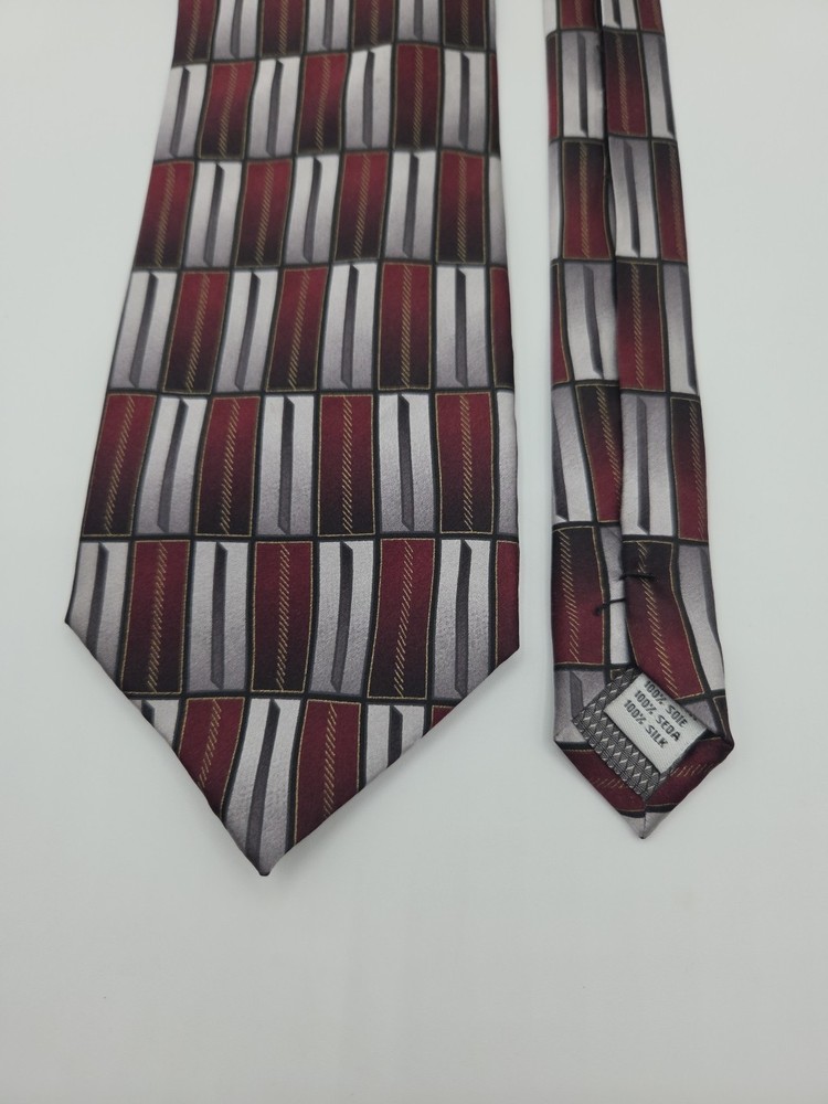 Covington 100% Silk Geometric Pattern Men’s Tie Multicolor Classic