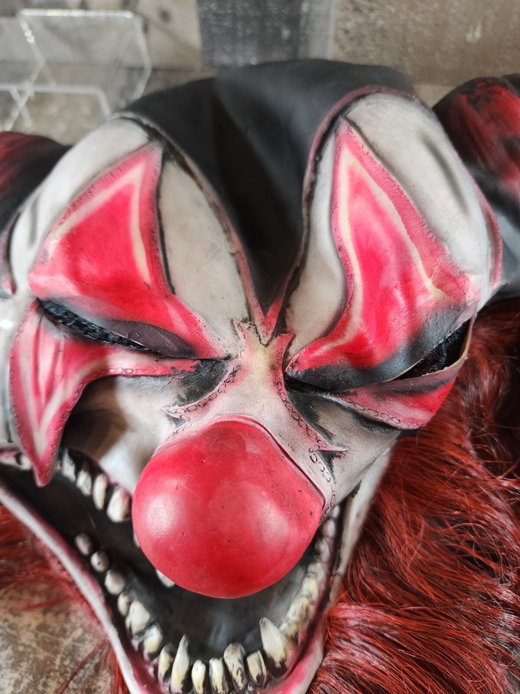 Jester Killer Clown Sharp Teeth Red Beard Mask 2016