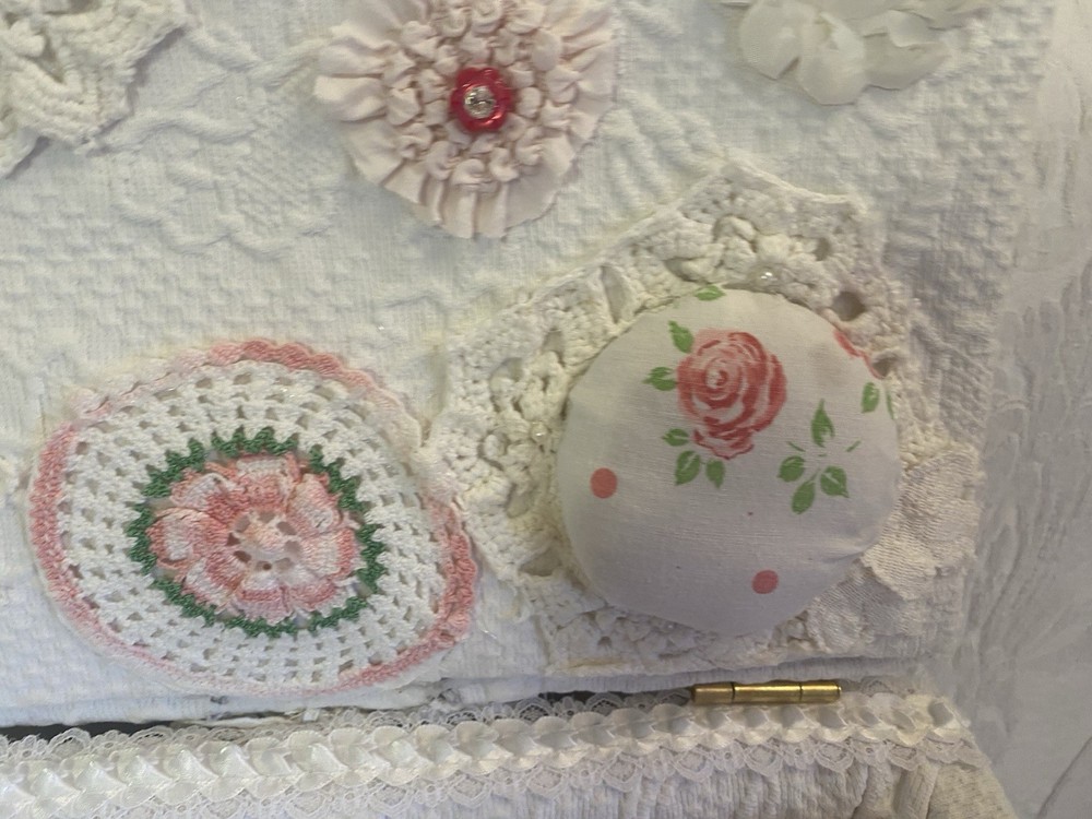 Shabby Chic Grandma Core Sewing Box