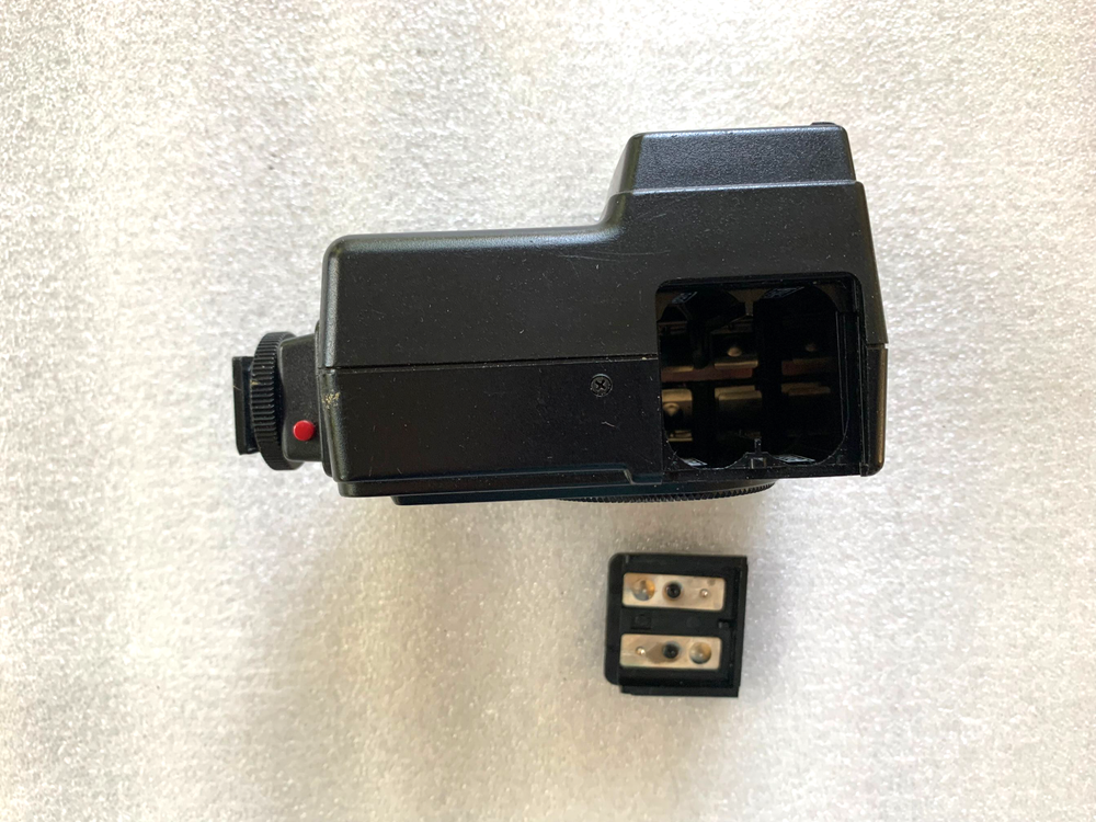 Minolta Auto 200X Shoe Mount Flash- tested working