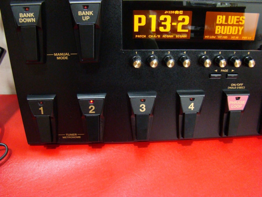 BOSS GT-100 Multi-Effects Guitar Effect Pedal COSM AMP EFFECTS PROCESSOR TESTED