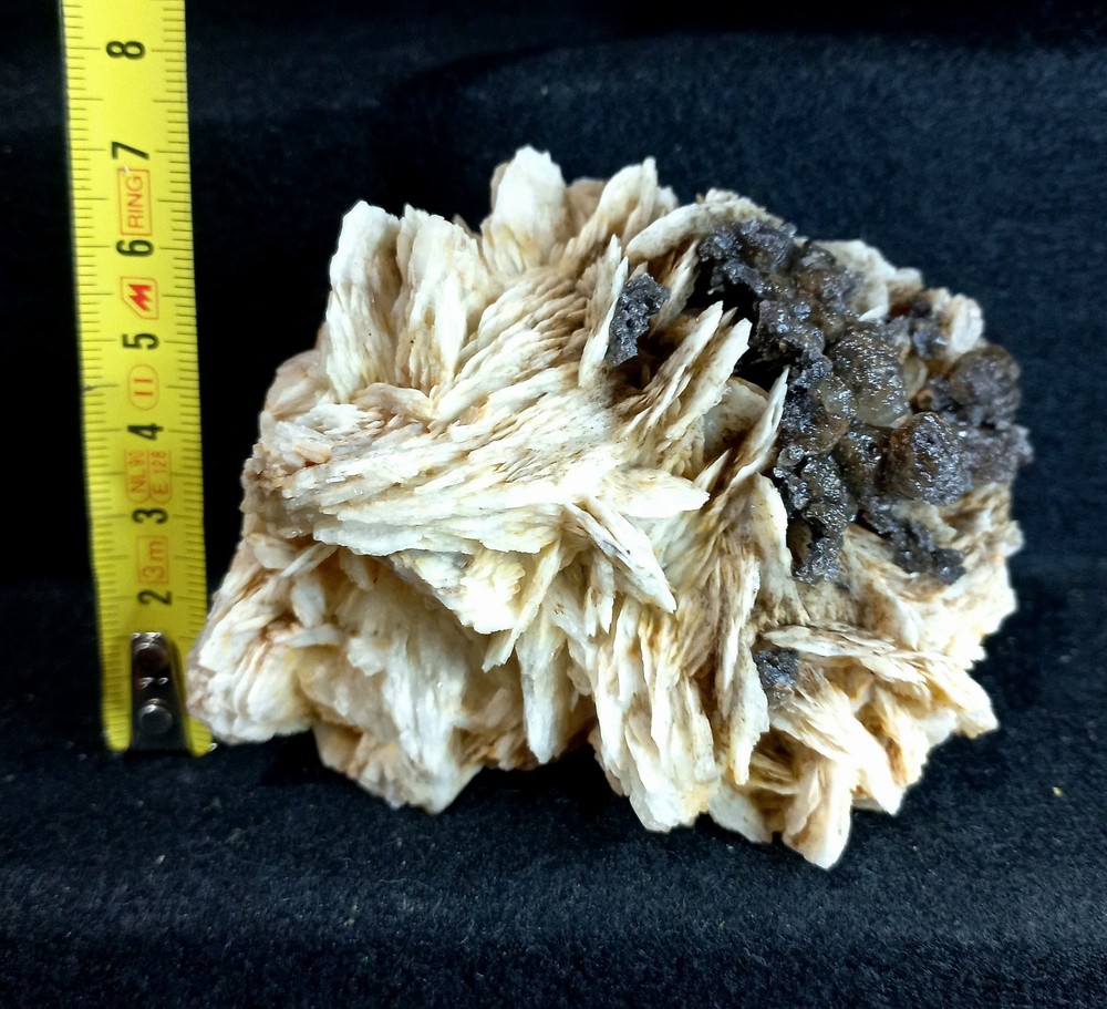 Barite, Calcite