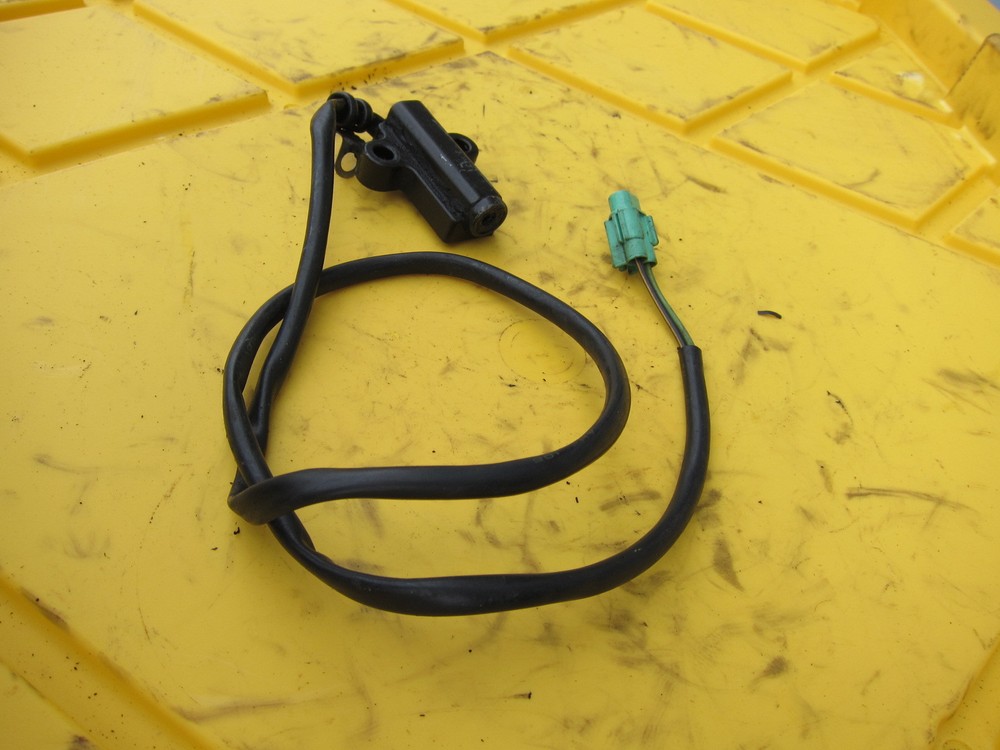 2000 Suzuki GZ250 OEM KICKSTAND SIDE KICK STAND SENSOR