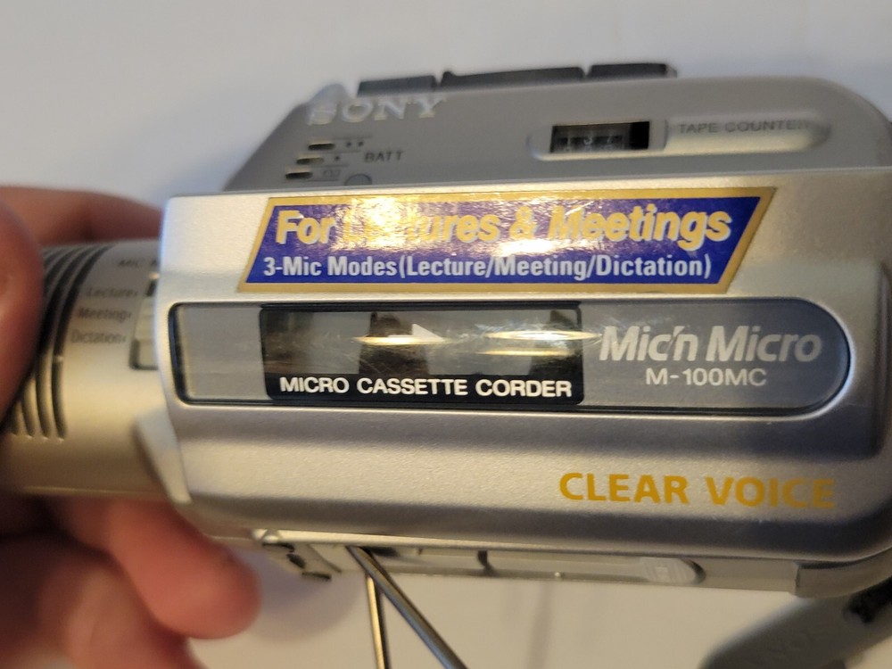 Sony Clear Voice Mic'n Micro M-100MC Micro Cassette Recorder (READ DESCRIPTION)