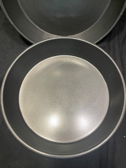 SilverStone 9" cake pan set