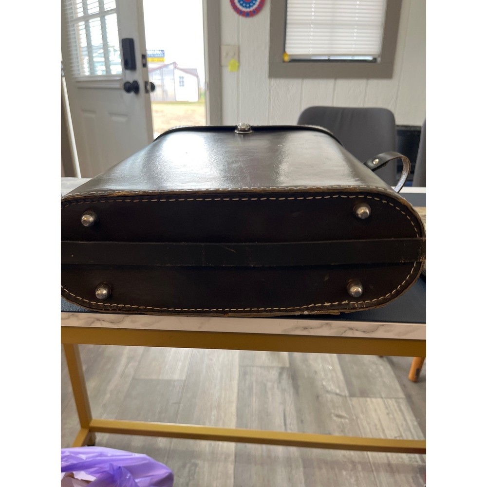 Vintage Leather wine bottle Case Storage Box with Clasp