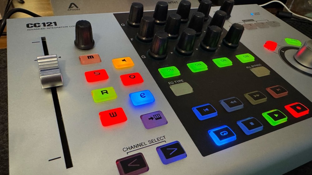 Steinberg CC121 Controller - w/USB-C &USB-B cables!  Power Adaptor. Barely Used!