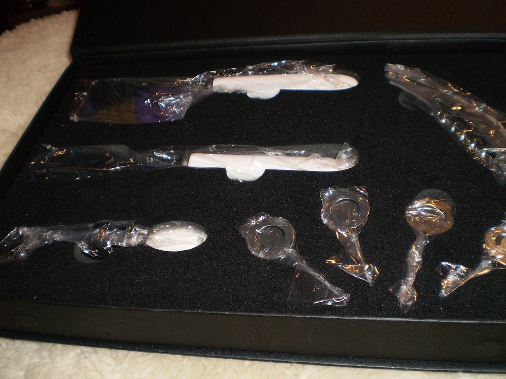 WINE AND CHEESE BOARD SET GLASS CUTTING BOARD 9 PC