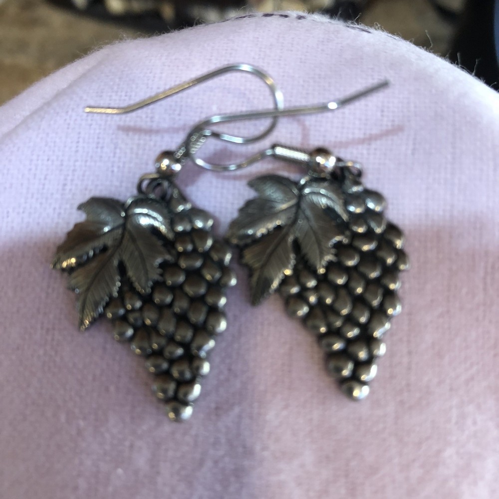 Vintage Pewter Grape Cluster Wine Leaf Necklace Earring Set Handmade Danforth 94