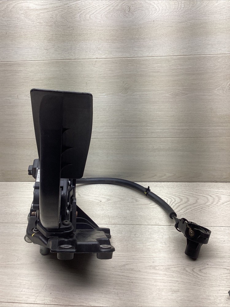 2007-2008 Ford Expedition Power Adjustable Accelerator Pedal Assembly OEM