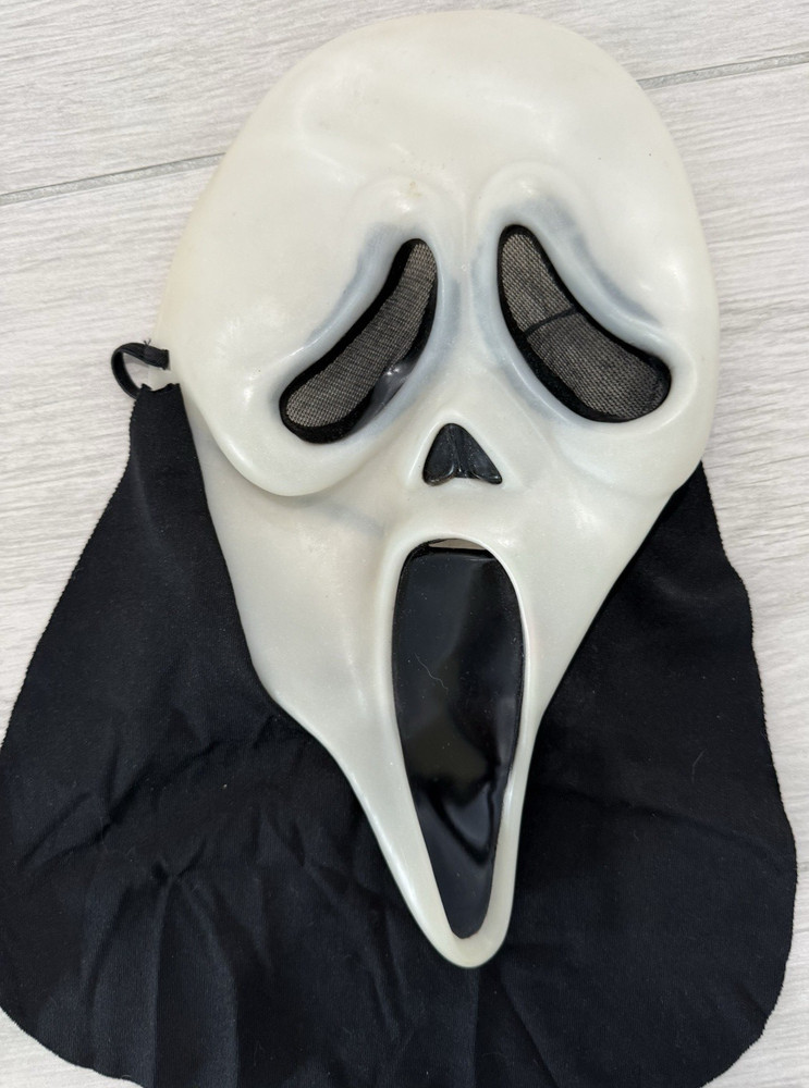 2 Easter Unlimited Scream & Skull Mask