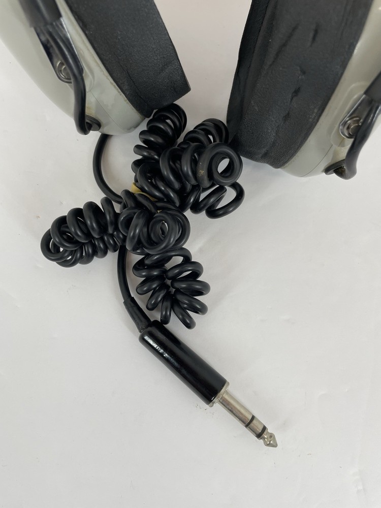 David Clark M234 Aviation Headset Working