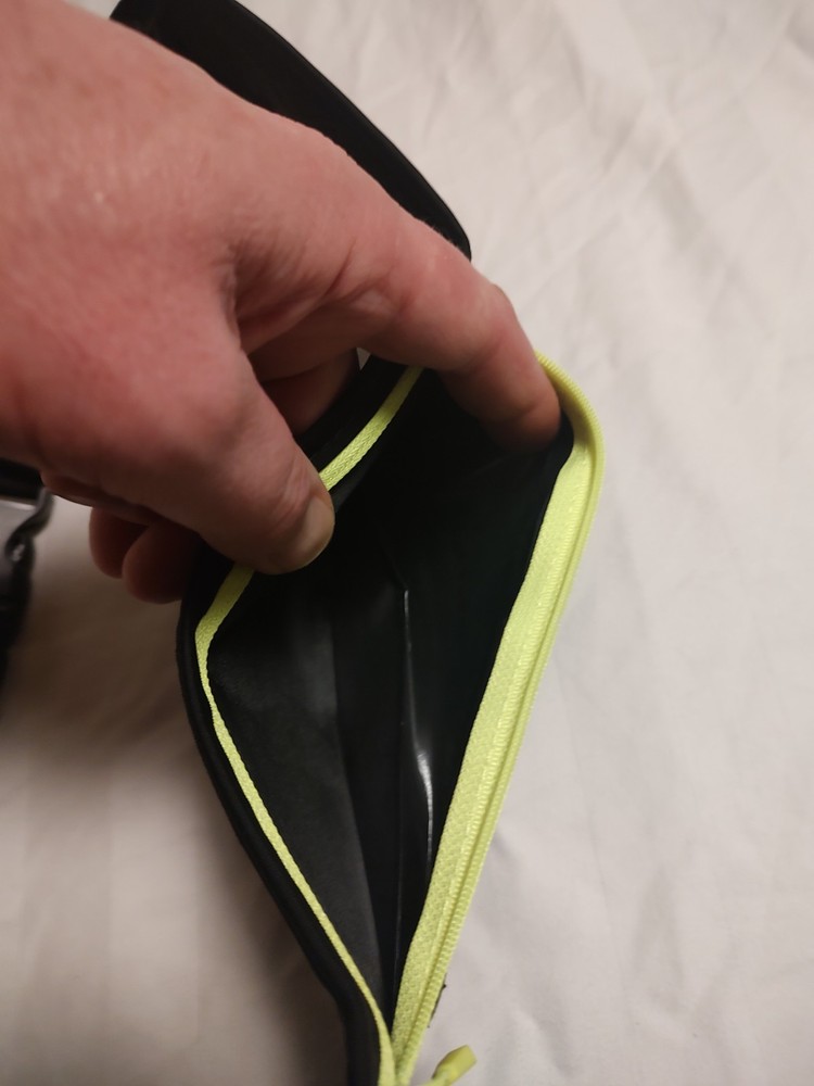 Ushake Running Belt Black Adjustable Elastic Waistband