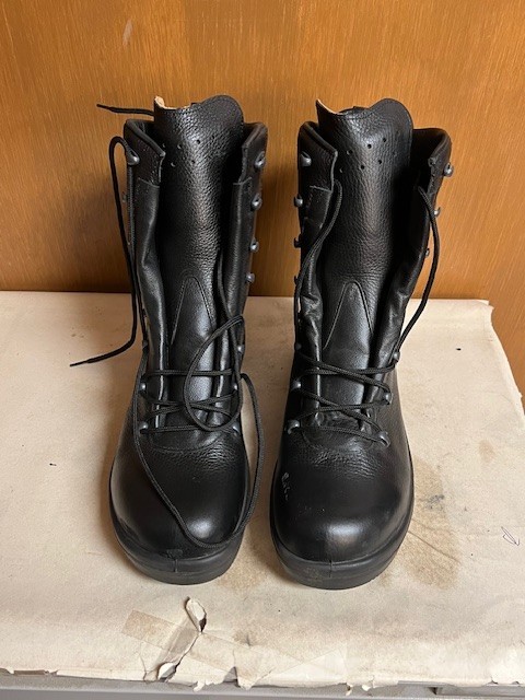 German Military Haix DMS Combat Boots, Size 12.5R (German size 305), Used.