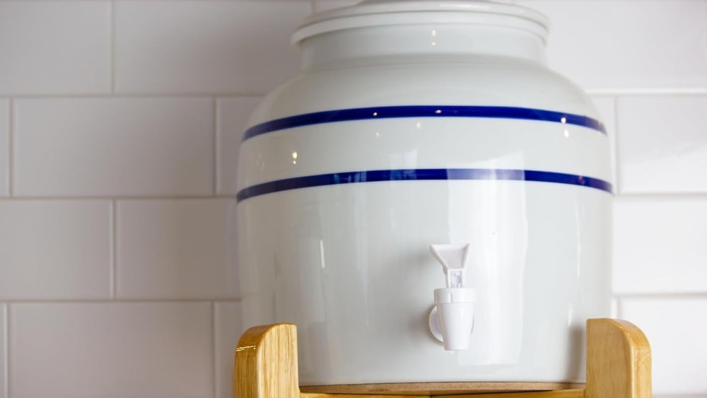 Porcelain Water Dispenser, Classic Blue Stripe