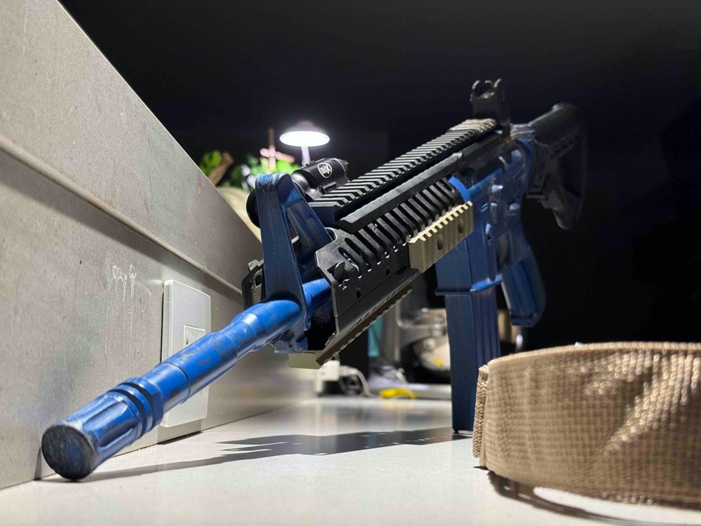 Ring's Blue Gun Training Replica Accessorized: VLTOR/Surefire/DanielDefense/GGG